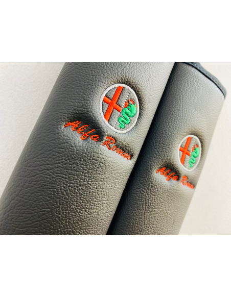 Cubre cinturones Alfa Romeo cuero sintético -Aldamóvil-