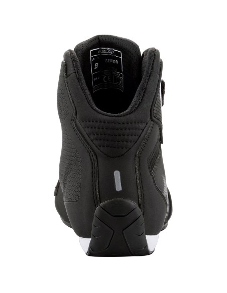 ALPINESTARS BOTAS SEKTOR BLACK/WHITE en ALDAMOVIL