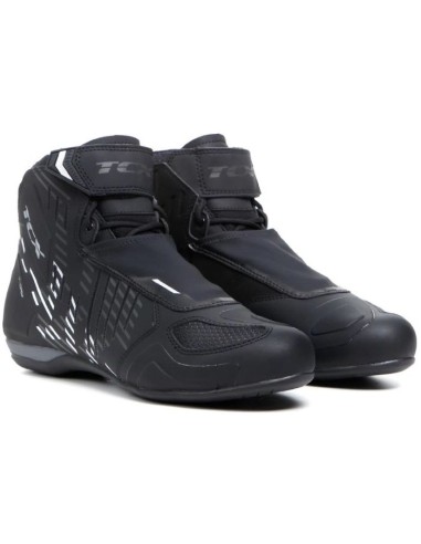 TCX BOTAS R04D WP BLACK/WHITE en ALDAMOVIL