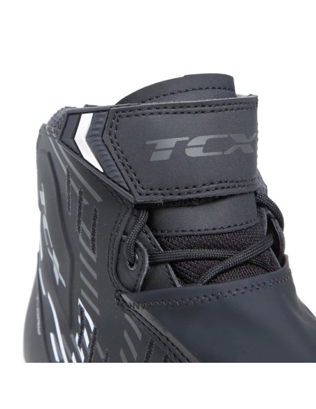 TCX BOTAS R04D WP BLACK/WHITE en ALDAMOVIL