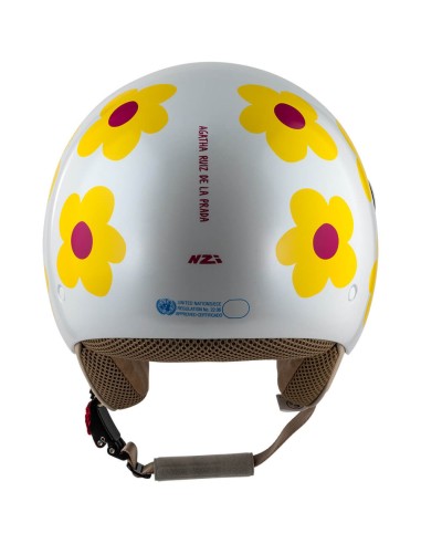 NZI CASCO PASARELA AGATHA RUIZ DE LA PRADA MARGARITAS en ALDAMOVIL