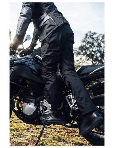 BY CITY PANTALON RISK BLACK en ALDAMOVIL