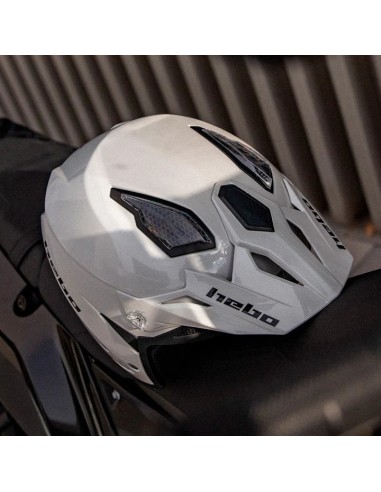 HEBO CASCO TRIAL ZONE 5 WHITE GLOSS en ALDAMOVIL